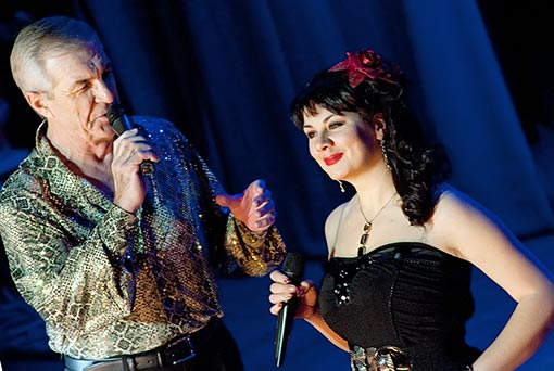 Николай Карих на сцене ГДК Лиски