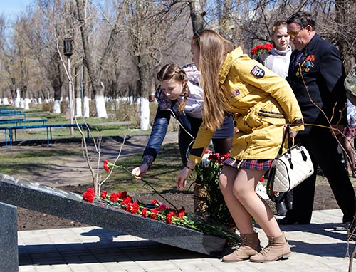 Памятник чернобыльским ликвидаторам в Лисках