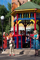 Читальная беседка в парке Лиски