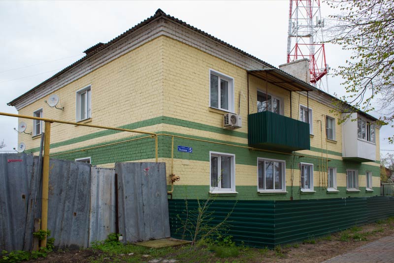 Капитальный ремонт дома в Лисках на улице Лысенко 5